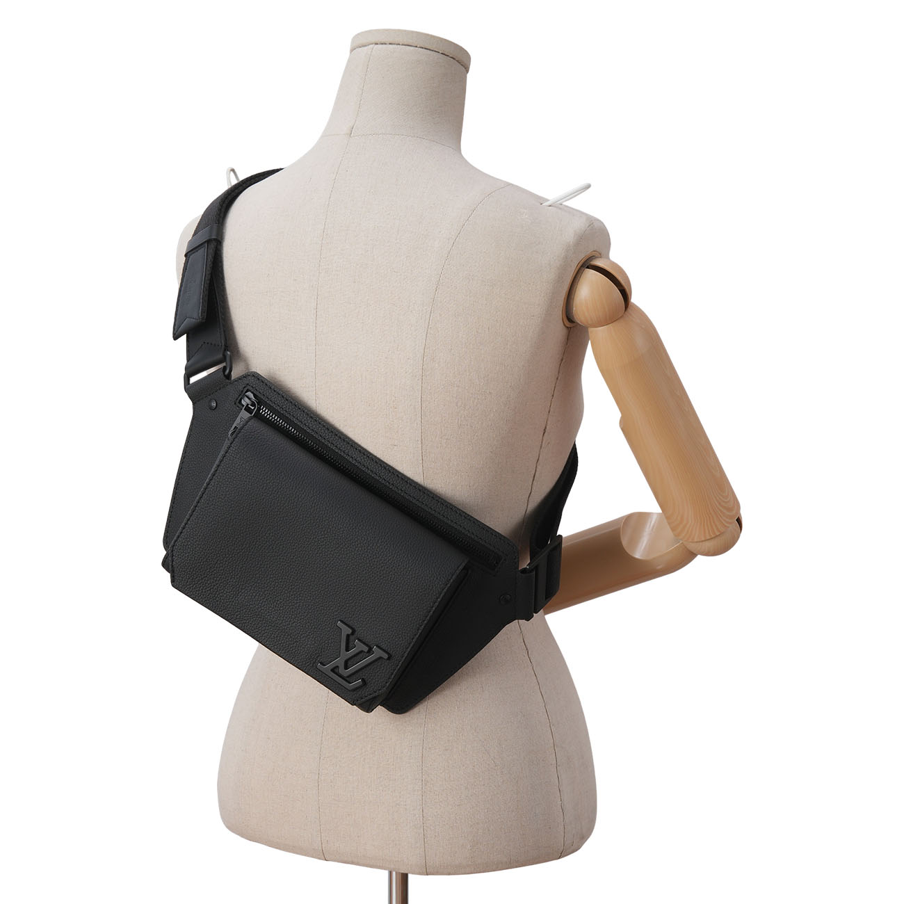 LOUIS VUITTON(USED)루이비통 M57081 슬링백